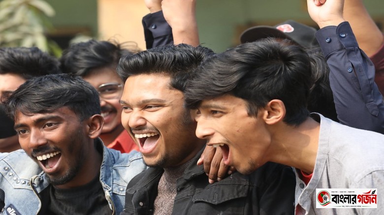 এইচএসসির ফল আজ, এবার ফল দেখতে এসএমএস পাঠাতে হবে নতুন নম্বরে