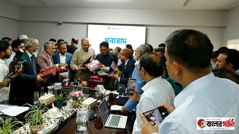 এক মাসের মধ্যে ফের পরীক্ষা দিতে পারবে সর্বোচ্চ দুই বিষয়ে অকৃতকার্যরা